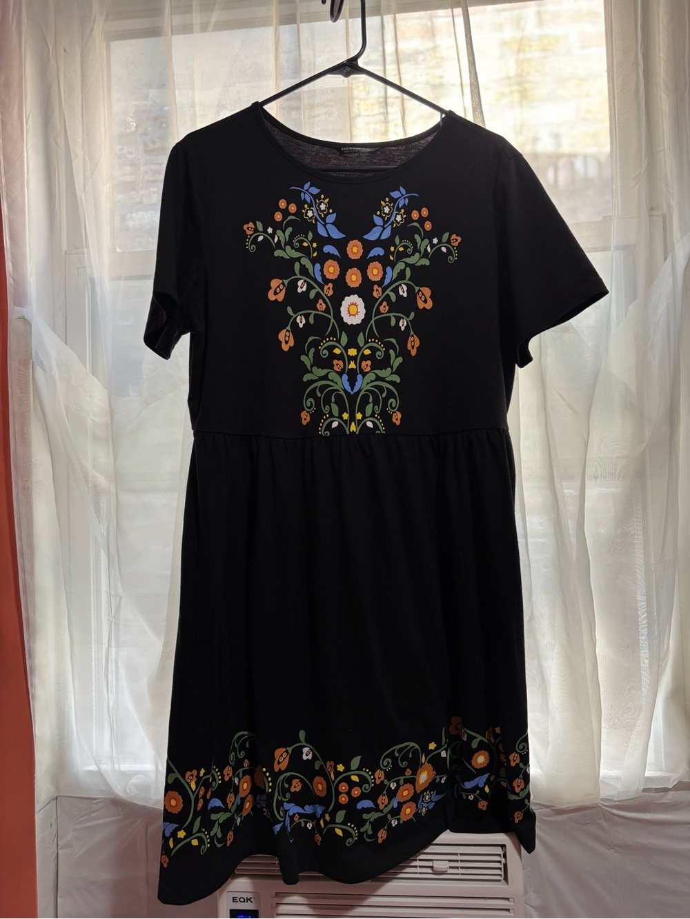 Black Floral Short Sleeve Dress